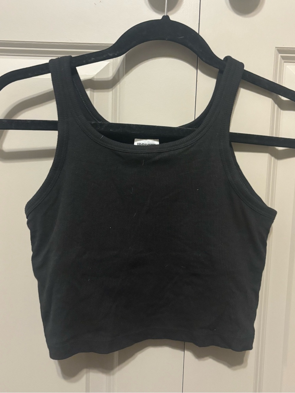 Black Ribbed Tank Crop Top